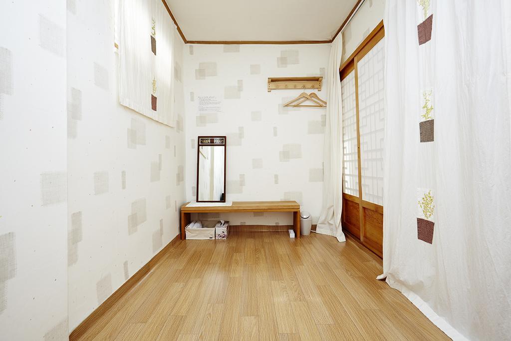Vine Hanok Guesthouse Seoul Rum bild