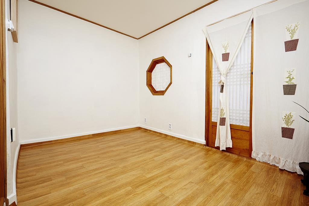 Vine Hanok Guesthouse Seoul Rum bild