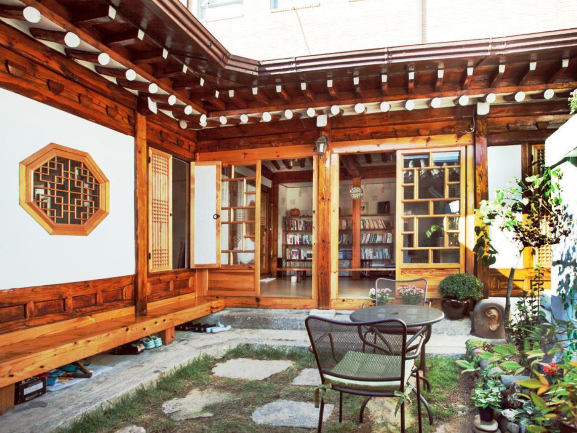 Vine Hanok Guesthouse Seoul Exteriör bild