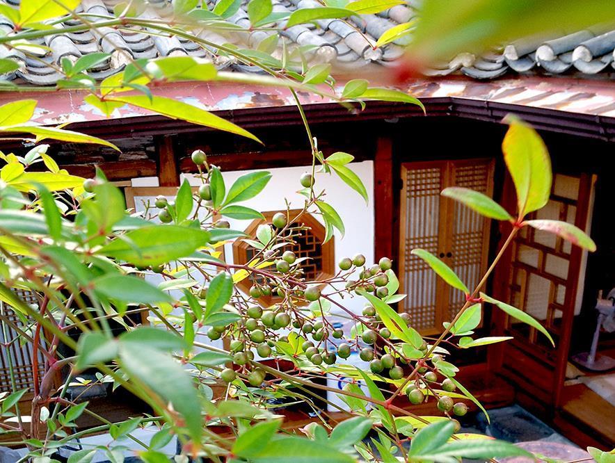 Vine Hanok Guesthouse Seoul Exteriör bild